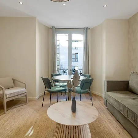 21.Appart 4Pers#1 Bedroom #Pere Lachaise #Nation Parijs Buitenkant foto